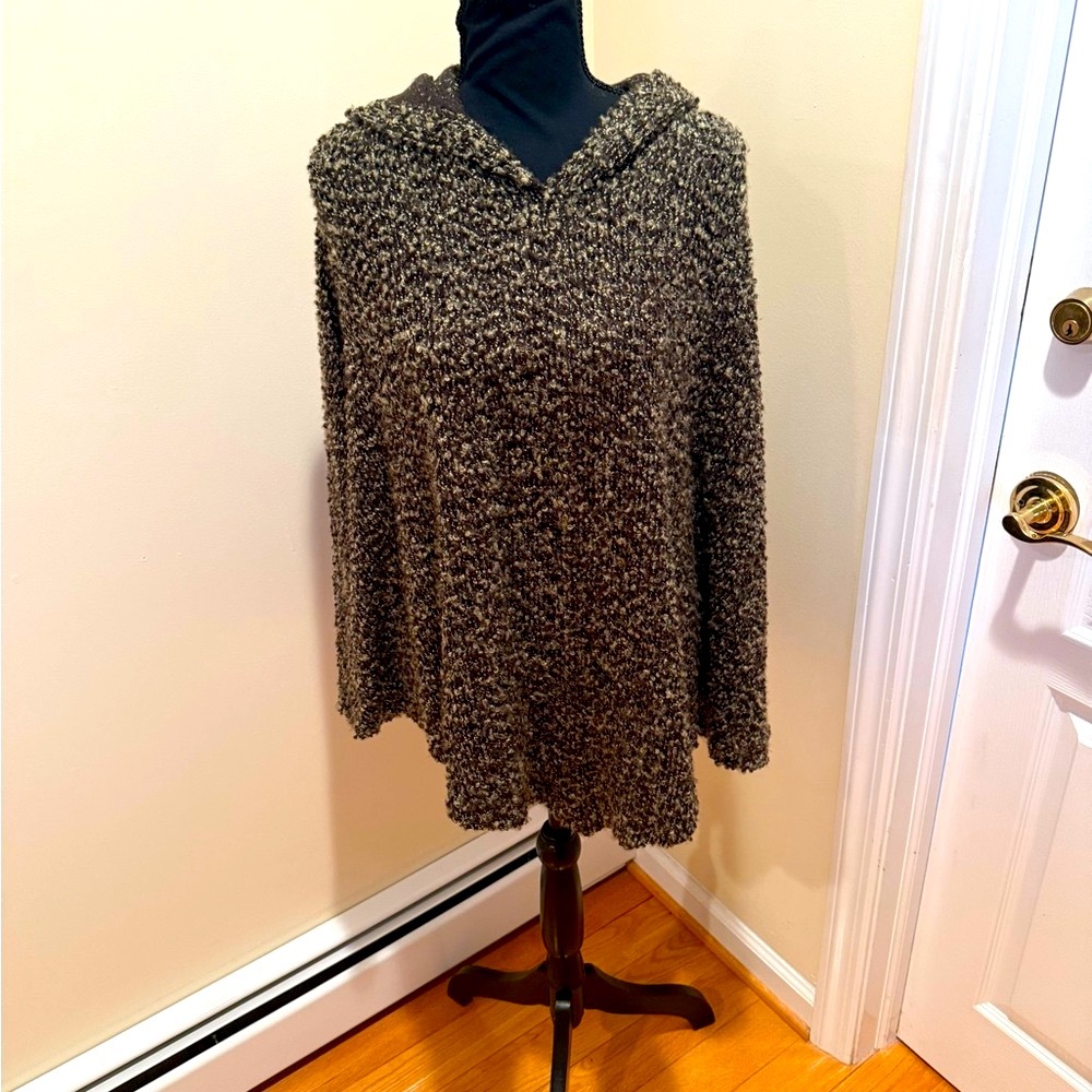 Tempo Paris Black and Gray Cowl Neck Poncho Fashionable and warm